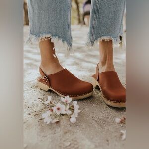 Free People x Mia Alma Brown Leather Clogs with Buckle